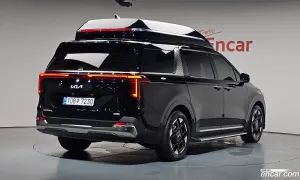 Kia Canival Signature HEV 4-Seater Hi Limousine 2024