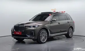 Bmw X7 xDrive 40i Design Pure Excellence 6-Seater 2022