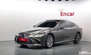 Lexus Ls 3.5 Luxury AWD 2019