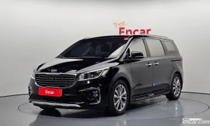 Kia Canival President 7-Seater Limousine 2018