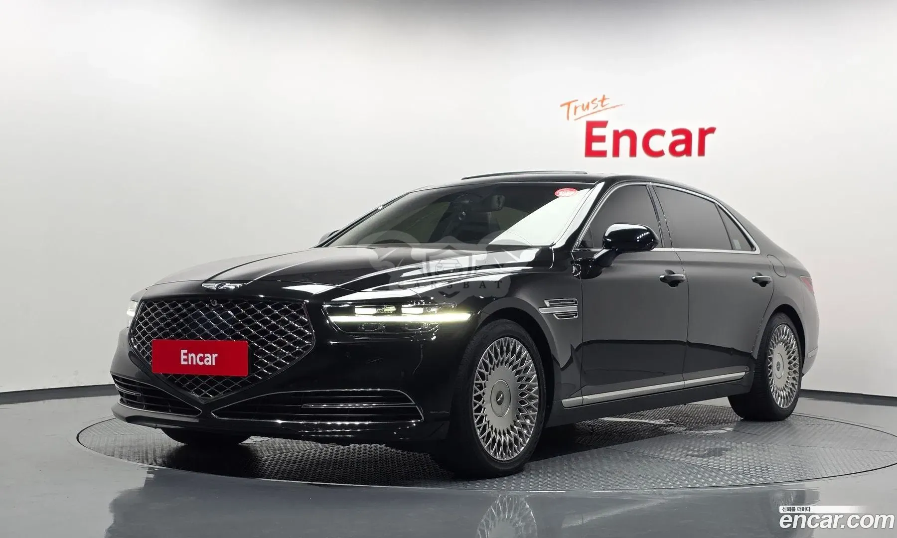 Genesis G90 Premium Luxury 3.3 T AWD 2018