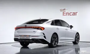 Kia K5 Signature 2021