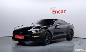 Ford Mustang Coupe 2021