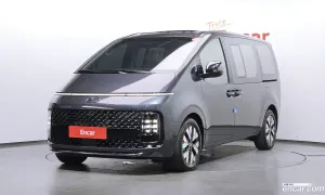Hyundai Staria Inspiration 4WD Lounge 9-Seater 2024