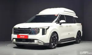 Kia Canival Signature 9-Seater Hi Limousine 2024