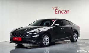 Kia K8 Noblesse 2.5 Gasoline 2WD 2022