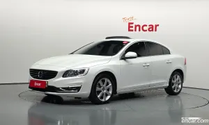 Volvo S60 2nd D3 2015