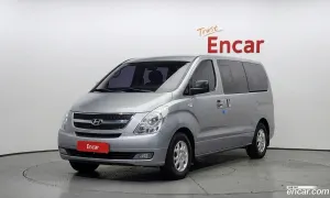 Hyundai Starex CVX Premium 5-Seater VAN 2013