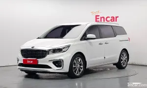 Kia Canival 9-Seater Luxury 2018