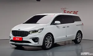 Kia Canival 9-Seater Prstige 2020