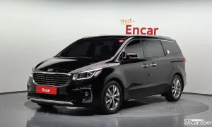 Kia Canival 9-Seater Prstige 2018