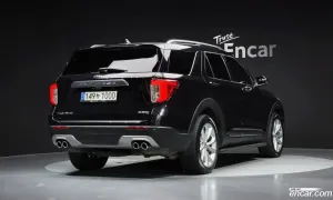 Ford Explorer 3.0 Platinum 4WD 2022