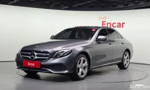 Mercedes-benz E-class E220d 4MATIC Avantgarde 2017