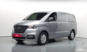 Hyundai Starex Smart Van 3-Seater 2020
