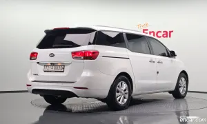 Kia Canival 11-seater Luxury 2017