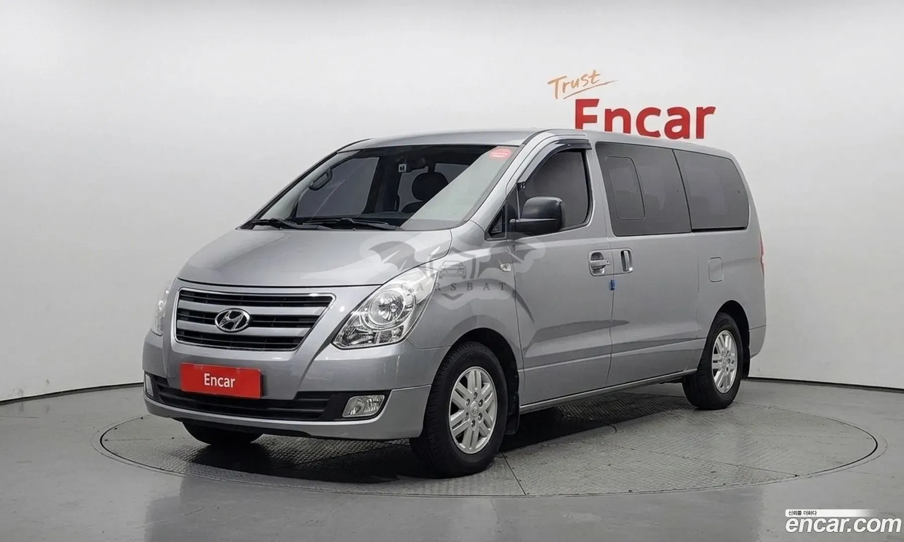Hyundai Starex Smart 12-Seater Wagon 2016