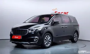 Kia Canival 9-seater Luxury 2014