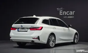 Bmw 3-series 320i Touring Luxury 2022
