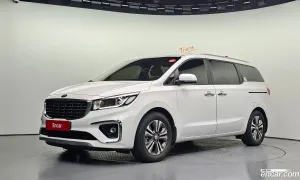 Kia Canival 9-Seater Luxury 2019
