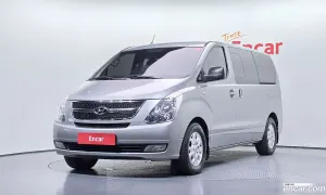 Hyundai Starex CVX Premium 5-Seater VAN 2014