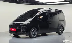 Hyundai Staria Limousine 4WD Lounge 9-Seater 2023