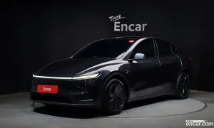 Tesla Model y RWD 2025