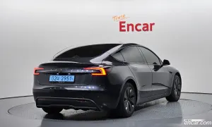 Tesla Model 3 RWD 2025