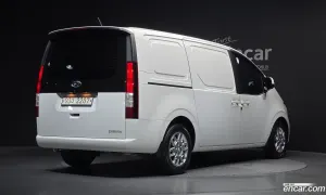 Hyundai Staria Modern Cargo 3-Seater 2021