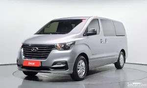 Hyundai Starex Smart Van 3-Seater 2020