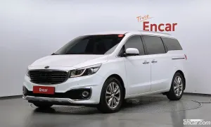 Kia Canival 9-seater Noblesse 2016