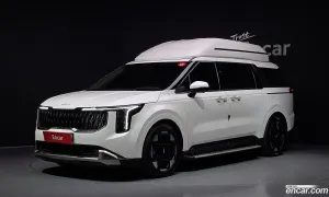 Kia Canival Signature Gasoline 7-Seater Hi Limousine 2024