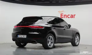 Porsche Macan 95B 2.0 2019