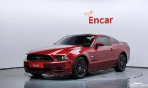 Ford Mustang Coupe 2013