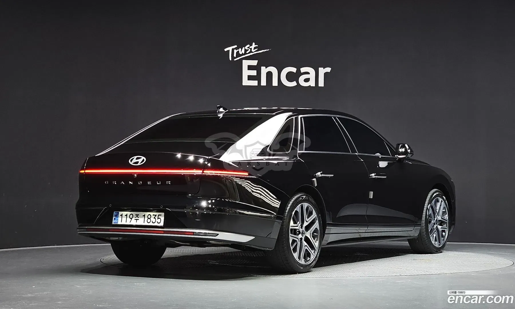 Hyundai Grandeur Exclusive 2024