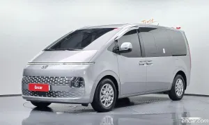 Hyundai Staria Modern Cargo 5-Seater 2023
