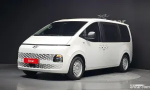 Hyundai Staria Smart Tourer 11-Seater 2023
