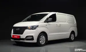 Hyundai Starex Smart Van 3-Seater 2018