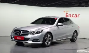 Mercedes-benz E-class E220 Bluetec Avantgarde 2015
