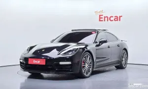Porsche Panamera 4.0 GTS 2019