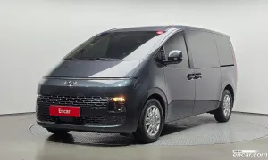 Hyundai Staria Modern Cargo 3-Seater 2023