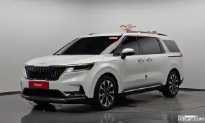 Kia Canival 9-Seater Signature 2022