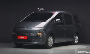 Hyundai Staria Modern Cargo 5-Seater 2024