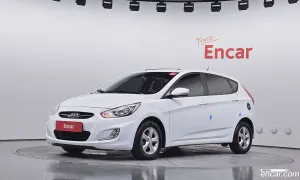 Hyundai Accent 1.4 VVT Modern 2013