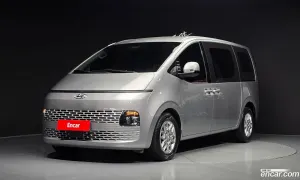 Hyundai Staria Modern Cargo 3-Seater 2023
