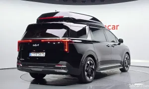 Kia Canival Signature Gasoline 7-Seater Hi Limousine 2024