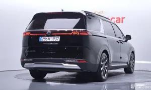 Kia Canival Gasoline 9-Seater Signature 2021