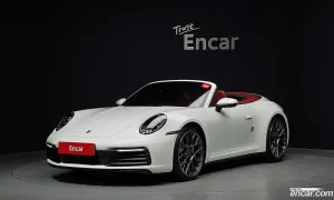 Porsche 911 Carrera Cabriolet 2024