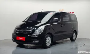 Hyundai Starex CVX Luxury 3-Seater VAN 2012