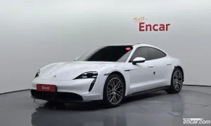 Porsche Taycan 4S 2021