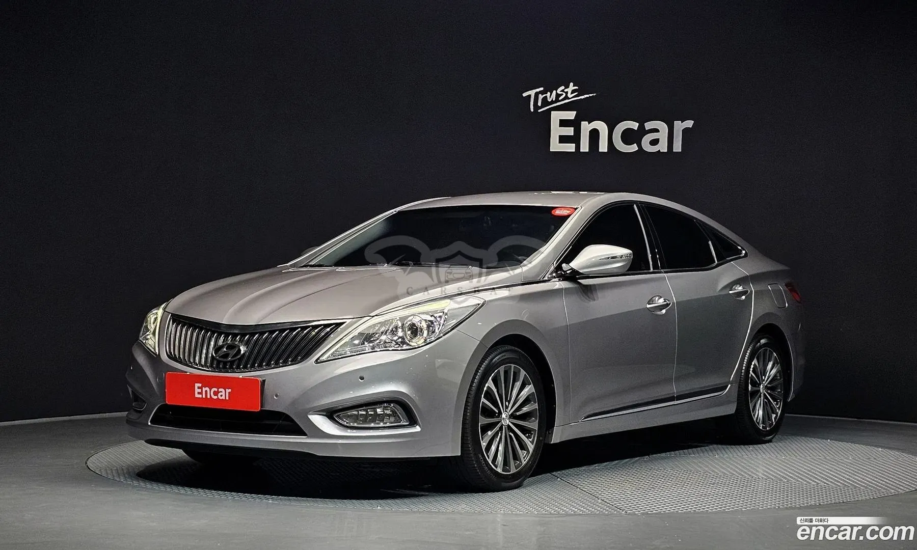 Hyundai Grandeur HG240 Modern 2014